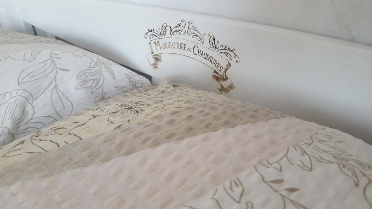 Sarreti Apartmanhaz 巴拉顿菲赖德 外观 照片